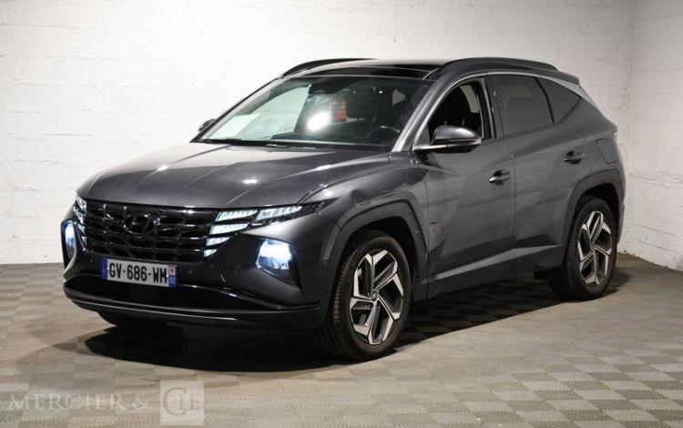 HYUNDAI TUCSON EXECUTIVE GRIS GV-686-WM