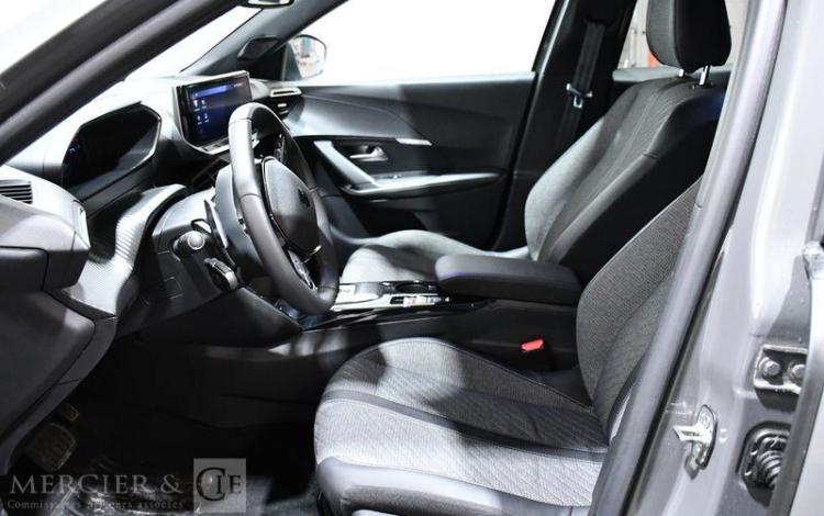 PEUGEOT 2008 ALLURE PURETECH GRIS GV-831-LW