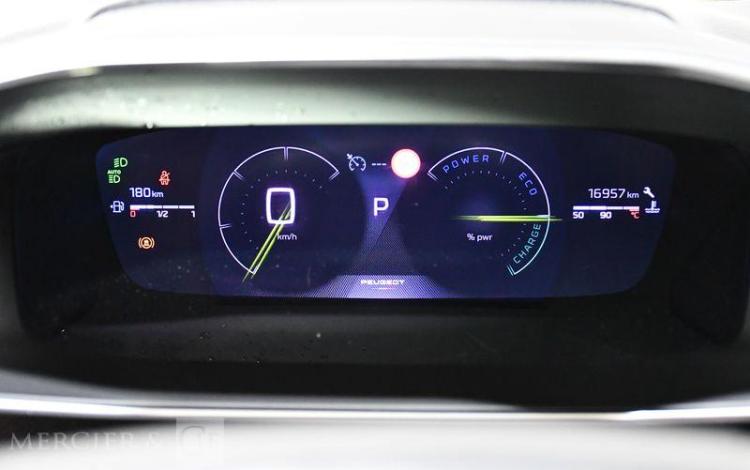 PEUGEOT 208 GT HYBRID 136 e- VERT GW-989-RQ