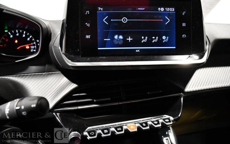 PEUGEOT 208 STYLE PURETECH 100 S&S BVM NOIR GX-344-BN