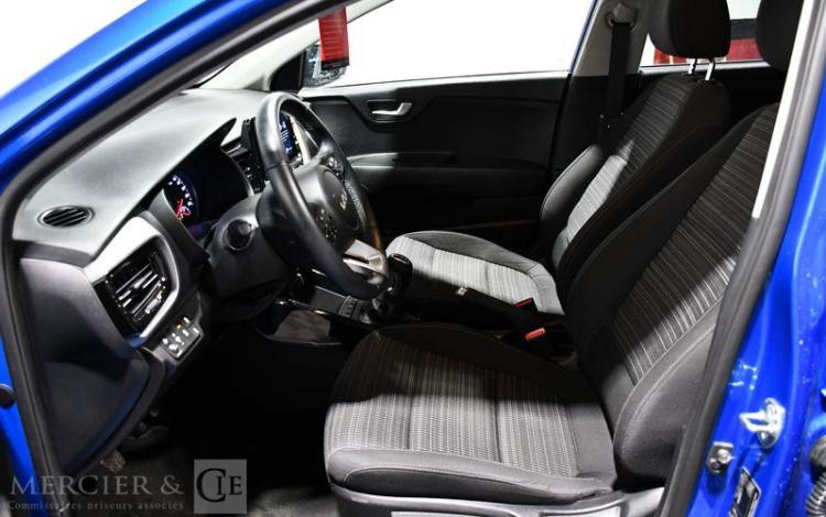 KIA STONIC ACTIVE BLEU GX-439-HS