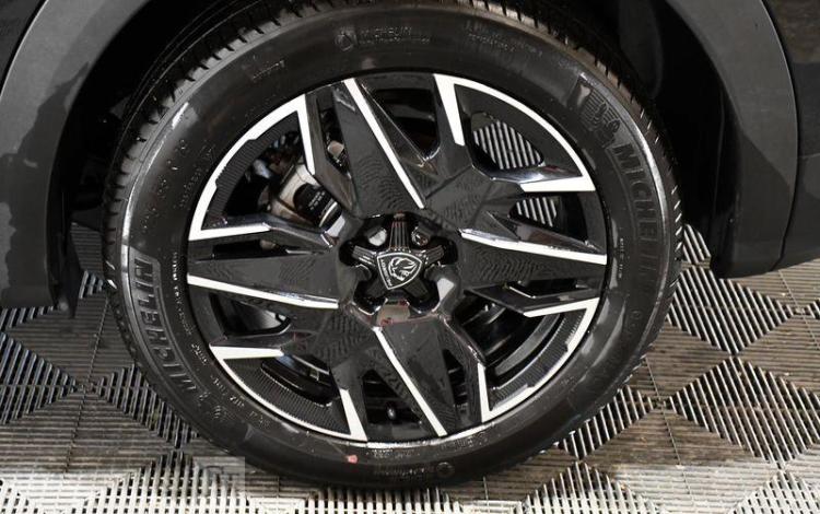 PEUGEOT 3008 ALLURE HYBRID 136CH NOIR GX-786-VE