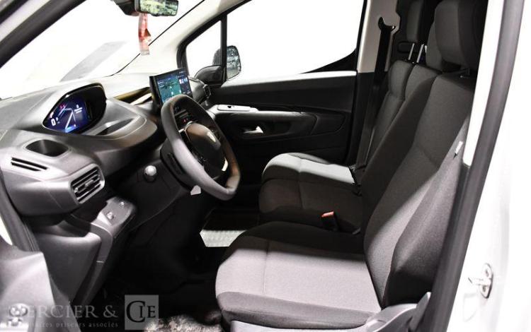 PEUGEOT PARTNER BLANC GX-987-SP