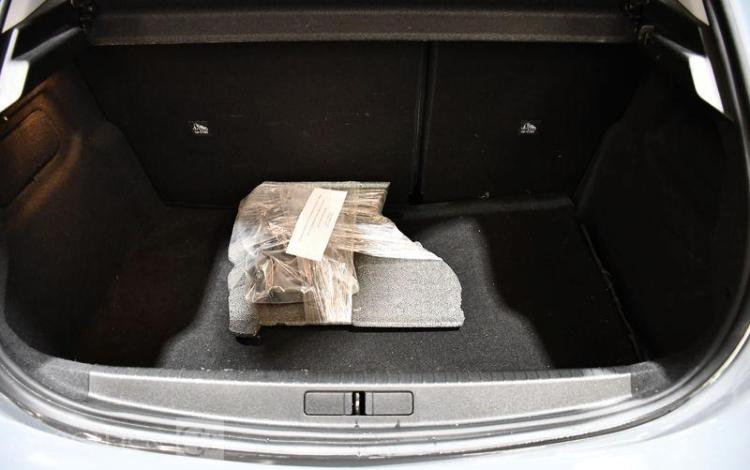 OPEL CORSA A,E 1,2 TURBO 100 GRIS GY-109-XB