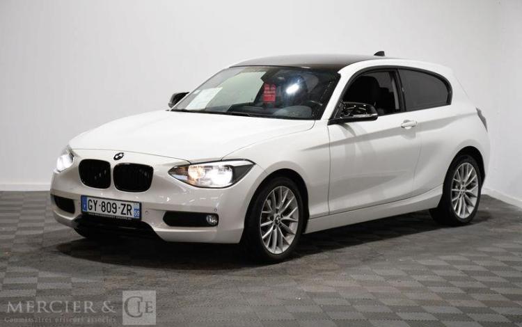BMW SERIE 1 1,6 116 I 135 LOUNGE BLANC GY-809-ZR