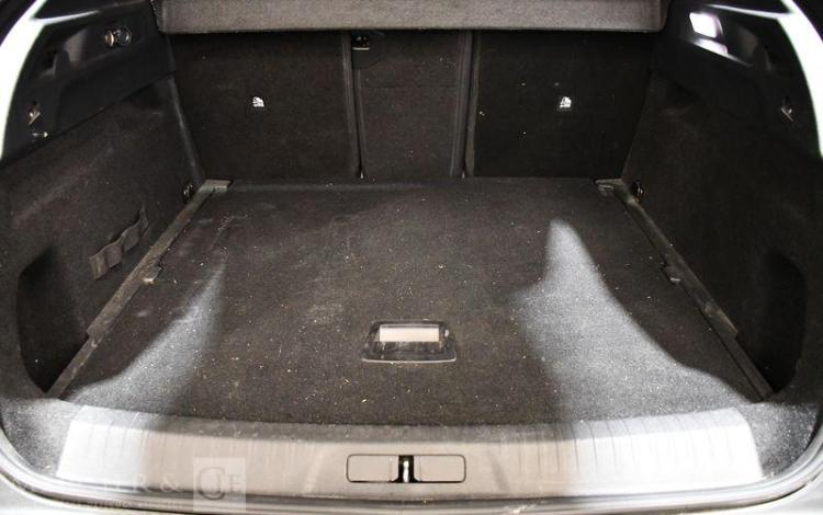 PEUGEOT 3008 BLANC GZ-237-CW