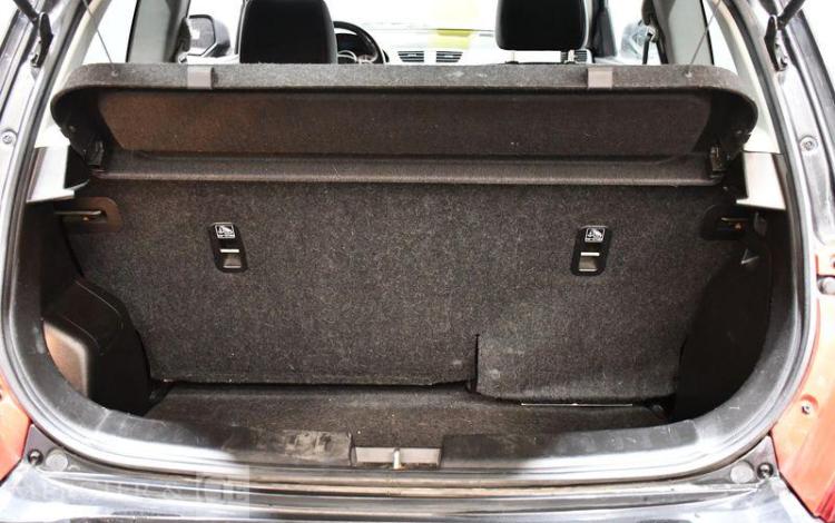 SUZUKI SWIFT 1,6 VVTI 135 SPORT NOIR HA-655-CB