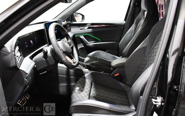 VOLKSWAGEN TIGUAN 1.5 E-HYBRID 272H 175 PHEV 25.7KWH R-LINE EDITION DSG NOIR HB-068-YQ