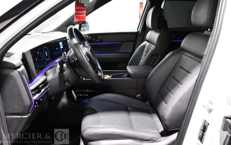 HYUNDAI SANTA FE CALLIGRAPHY BLANC HB-277-EY