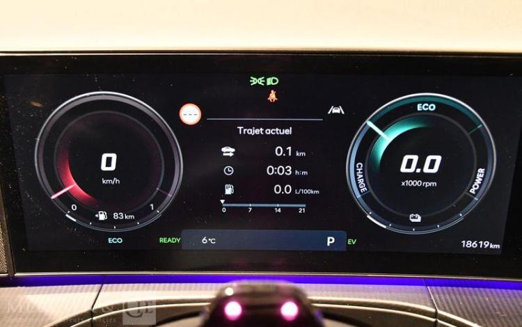 HYUNDAI SANTA FE CALLIGRAPHY BLANC HB-277-EY