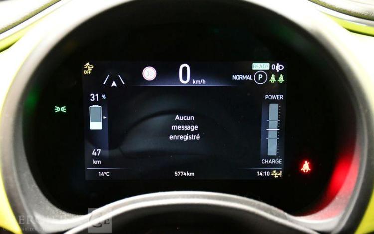 FIAT 500 e ELECTRIC 95 23.7KWH VERT HB-643-TF