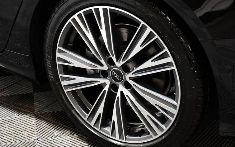 AUDI A6 AVANT 50 TFSI-e 299ch PHEV S-LINE QUATTRO S-TRONIC NOIR HB-990-CH