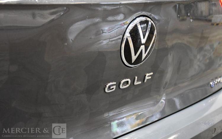 VOLKSWAGEN GOLF EDITION 1,5 E-HYBRID 204CH DSG6 GRIS HD-241-FT