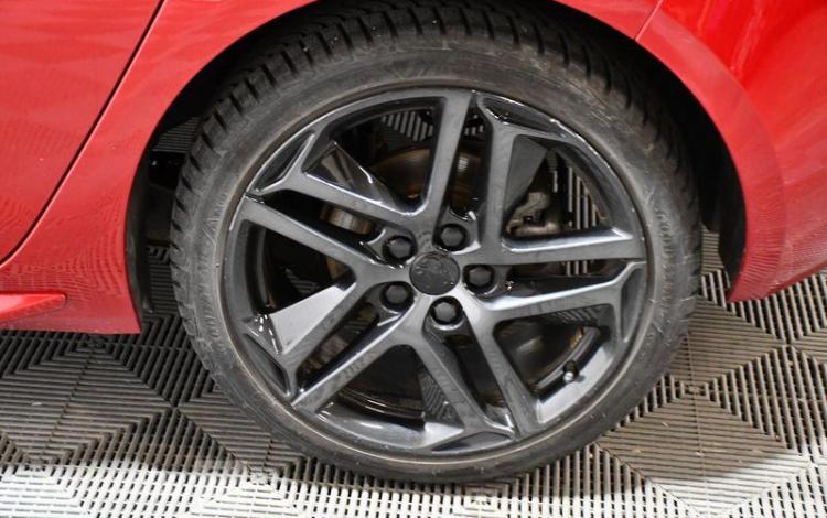 PEUGEOT 308 1,5 HDI 130CH GT ROUGE HF-351-MC