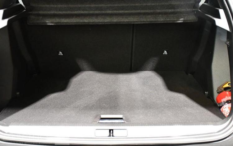 PEUGEOT 2008 1.2 PURETECH 130 ALLURE PACK EAT BLANC PZ2L981