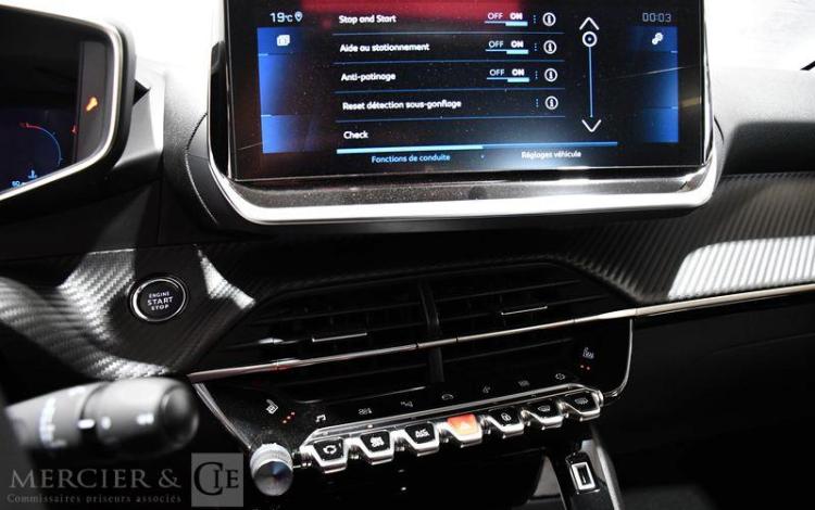 PEUGEOT 208 1.2 PURETECH 100 ALLURE PACK ROUGE PZ2M521