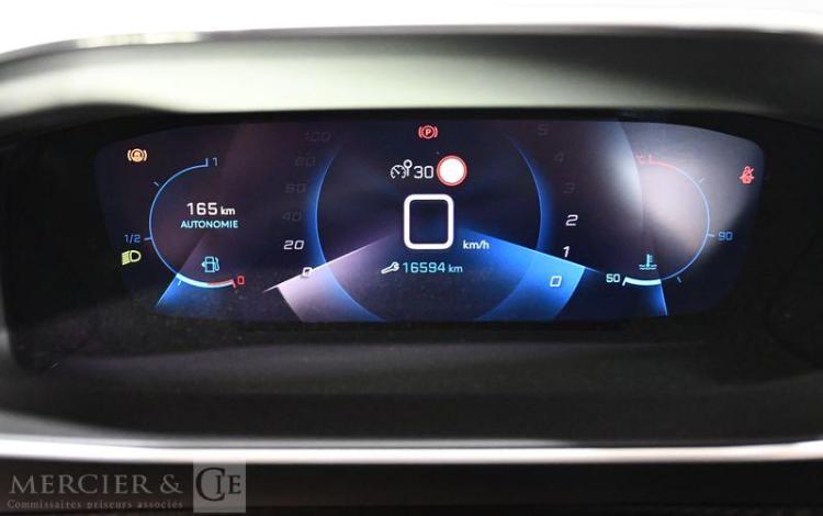 PEUGEOT 208 1.2 PURETECH 100 ALLURE PACK ROUGE PZ2M521