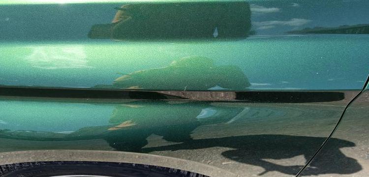 PEUGEOT 308 1.2 PURETECH 130 ALLURE PACK EAT – ESSENCE 22523 KMS – ANNEE 2023 VERT PZ3G370