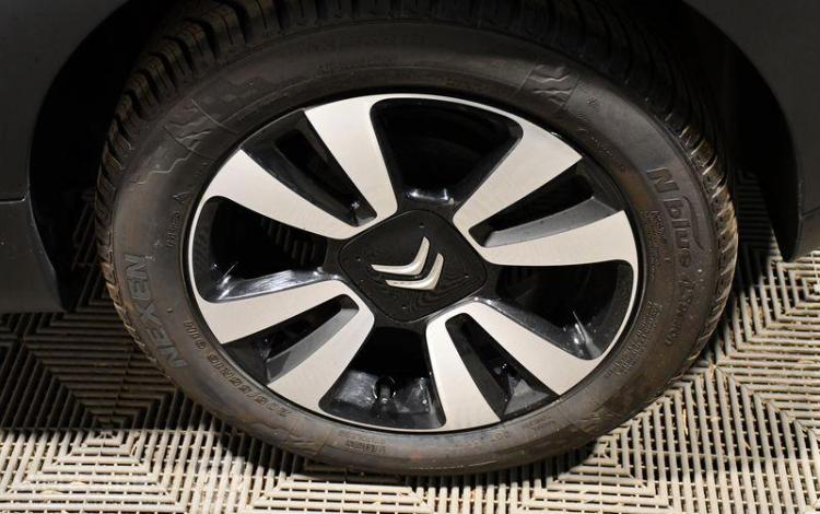 CITROEN C3 1.2 PURETECH 80 SHINE GRIS PZ3G797