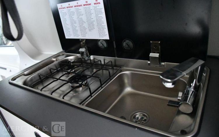 FORD AUTOCAMP FONT VENDOME 2,2 170CH BA GRIS U64413