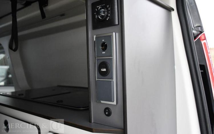 FORD AUTOCAMP FONT VENDOME 2,2 170CH BA GRIS U64413