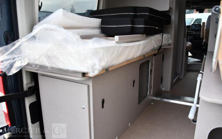 RENAULT CAMPING-CAR VAN  – DELFIN BURNSTER – MASTER 2.3DCI 145 CH  994.266