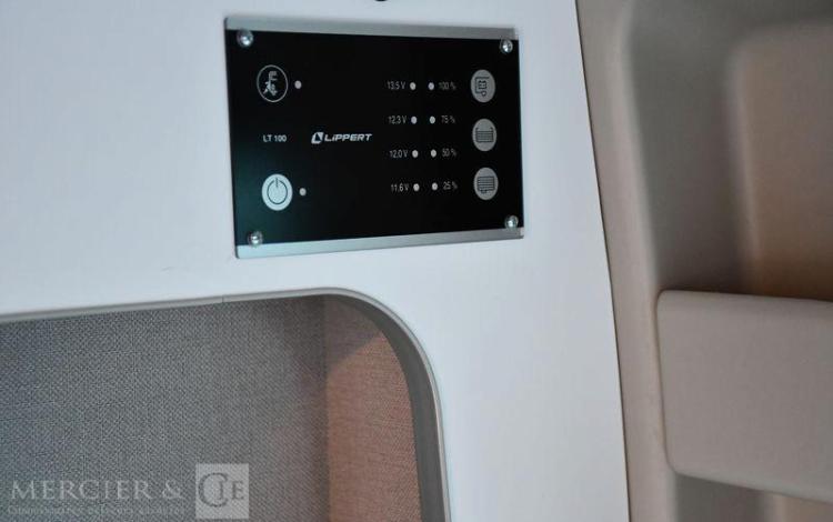 RENAULT CAMPING-CAR VAN – PLAY BURNSTER – TRAFIC PHASE 2 BVA  106.951