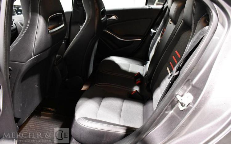 MERCEDES CLASSE A 180D 110ch INTUITION BVA GRIS 1WUU796