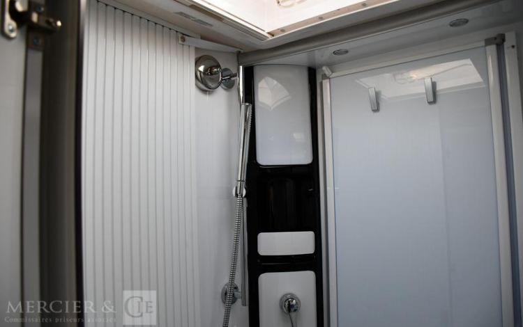 HOBBY V65 GQ 2,2L 140CH  52.365