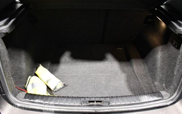 BMW SERIE1 2,0 118D 135 MARRON 5937YP62