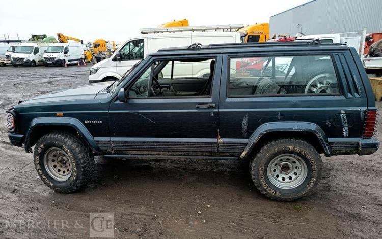 JEEP 4X4 CHEROKEE XJ 174CV BOITE AUTOMATIQUE  9645VM62