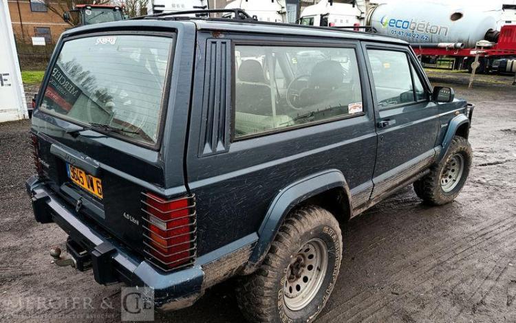 JEEP 4X4 CHEROKEE XJ 174CV BOITE AUTOMATIQUE  9645VM62
