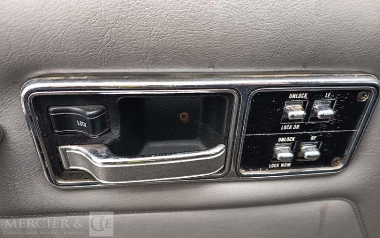 JEEP 4X4 CHEROKEE XJ 174CV BOITE AUTOMATIQUE  9645VM62