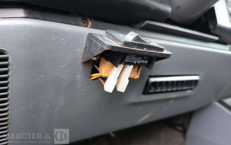 JEEP 4X4 CHEROKEE XJ 174CV BOITE AUTOMATIQUE  9645VM62