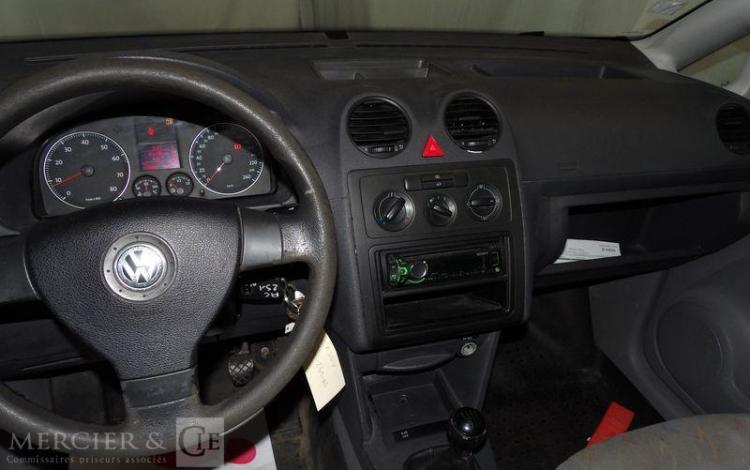 VOLKSWAGEN CADDY FOURGON 2.0 ECOFUEL 110 BLEU AC-251-NS