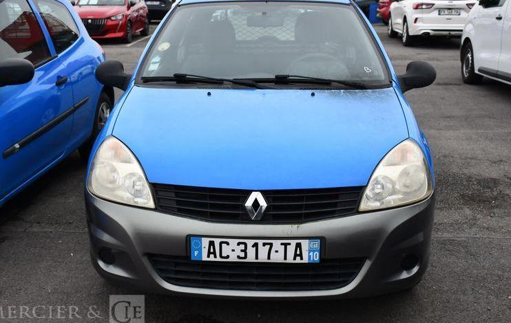 RENAULT CLIO II DCI BLEU AC-317-TA