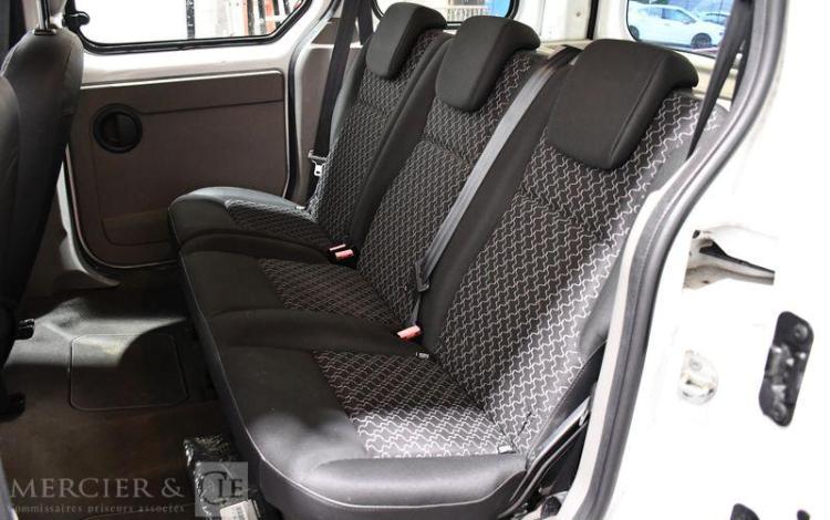 RENAULT KANGOO DCI BLANC AG-483-WG