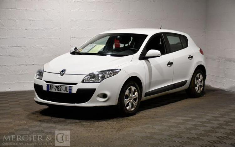 RENAULT MEGANE 1,5 DCI 85CH BLANC AP-792-JL