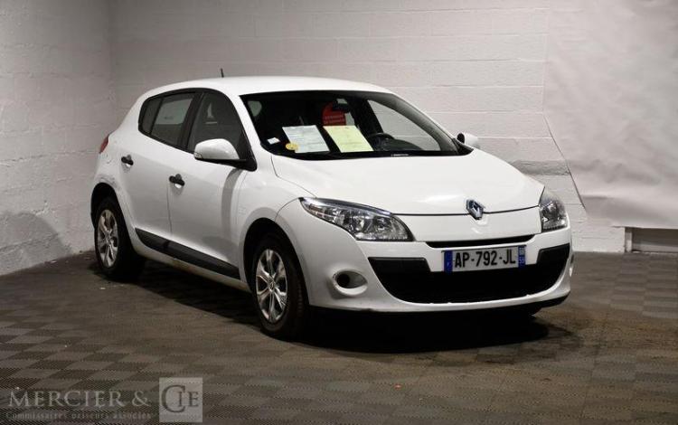 RENAULT MEGANE 1,5 DCI 85CH BLANC AP-792-JL