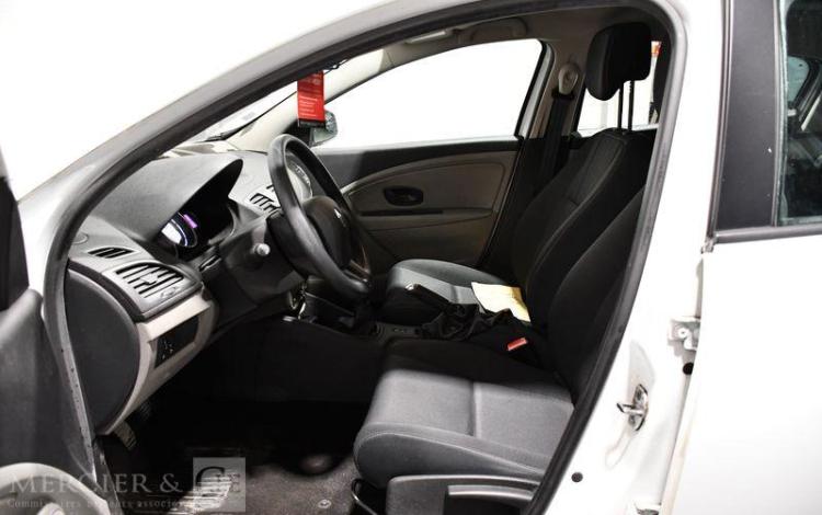 RENAULT MEGANE 1,5 DCI 85CH BLANC AP-792-JL