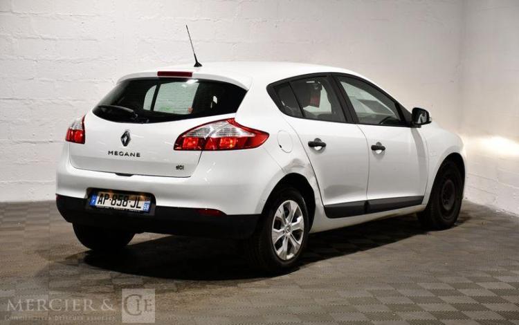RENAULT MEGANE 1,5 DCI 85CH BLANC AP-858-JL