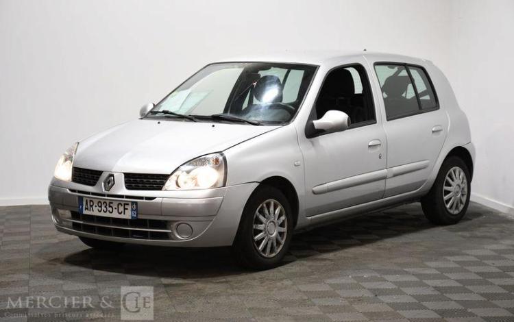 RENAULT CLIO CAMPUS EVOLUTION 1.2 ECO2 60CV 5 PORTES GRIS AR-935-CF