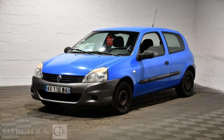 RENAULT CLIO II DCI BLEU AX-116-DA