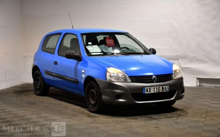 RENAULT CLIO II DCI BLEU AX-116-DA