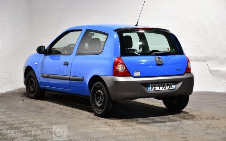 RENAULT CLIO II DCI BLEU AX-116-DA