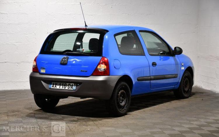 RENAULT CLIO II DCI BLEU AX-116-DA