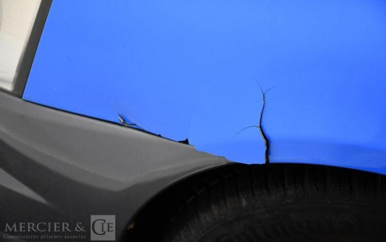 RENAULT CLIO II DCI BLEU AZ-866-QV