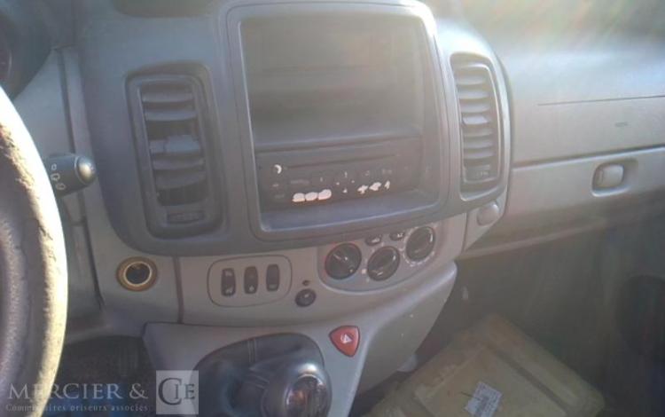 RENAULT TRAFIC 2.0 DCI 90 1T0 L1H1 CONFORT BLEU BR-533-QS