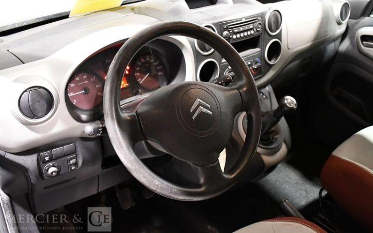 CITROEN BERLINGO COMBI 1,6 HDI 110 COLLECTION VERT BV-721-HJ