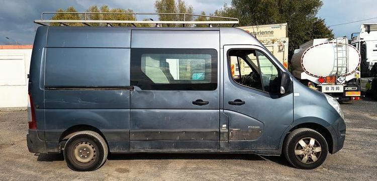 RENAULT MASTER III TRACTION FOURGON L2H2 F3500 2.3 DCi 16V 125 CV – DIESEL – 290689 KMS BLEU BV-795-RA